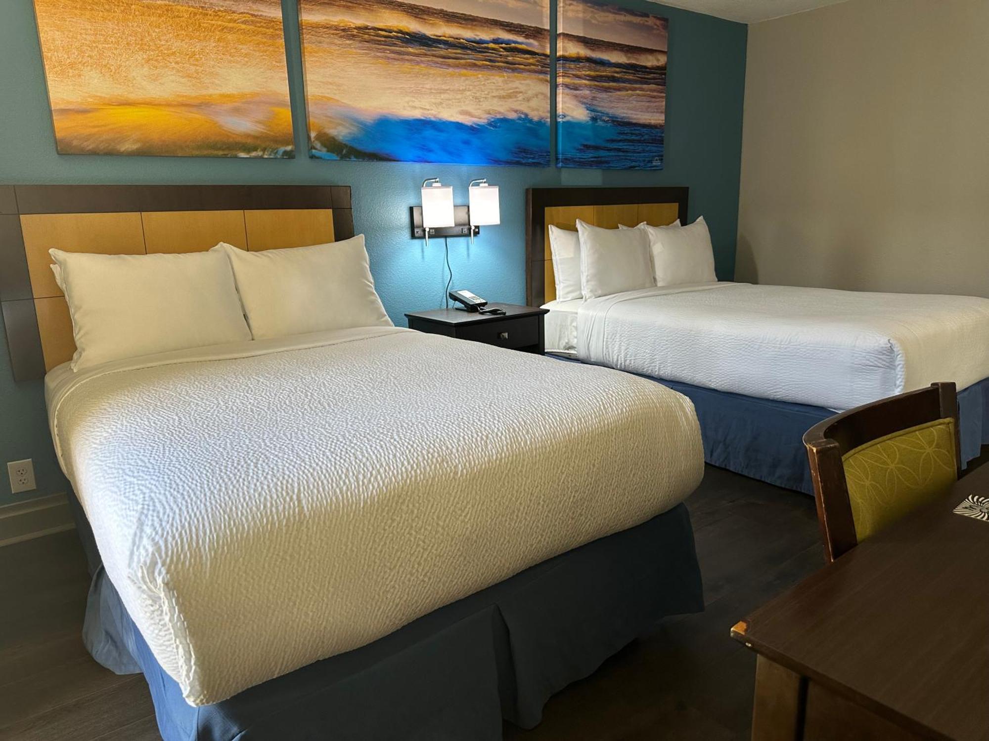 Days Inn & Suites By Wyndham Tampa - Ybor City Екстериор снимка